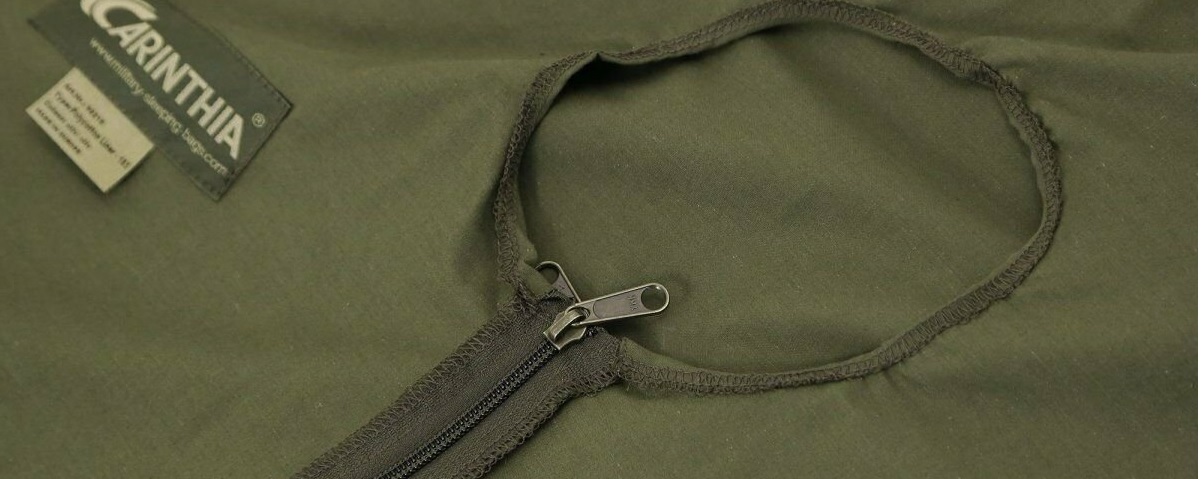 Carinthia POLYCOTTON LINER olive