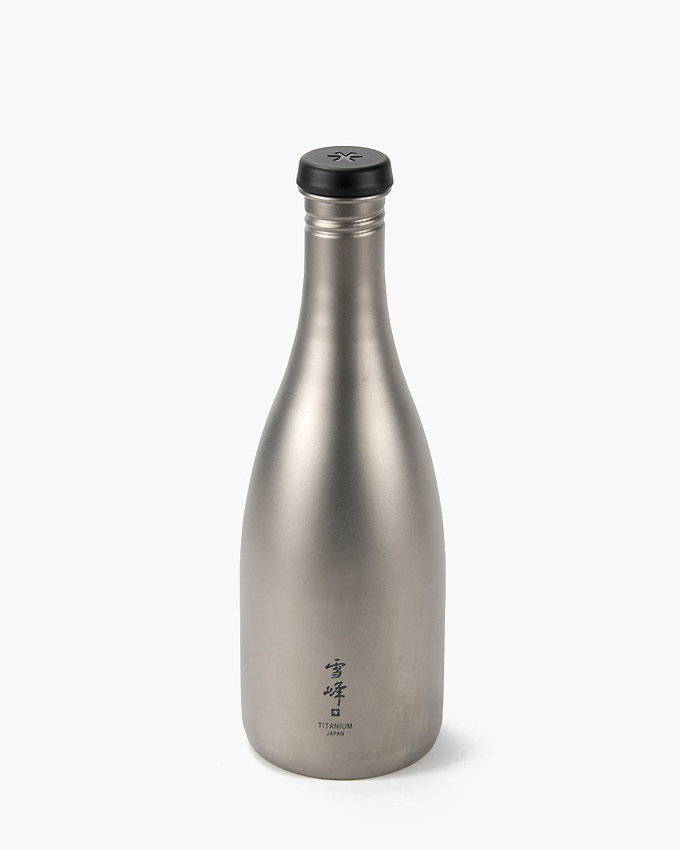 Snowpeak Titanium Saké Bottle